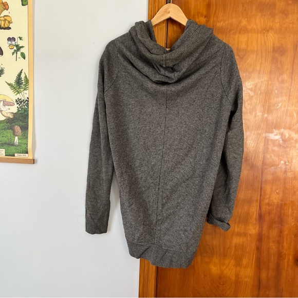 Allsaints Spitalfields wool and cotton grey slouchy cardigan - Picture 9 of 11